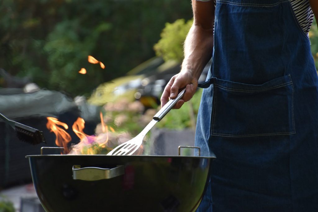 How to Properly Clean Your Charcoal BBQ Each Time for Improved Results and Longevity